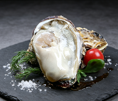 Fresh Pacific Oysters